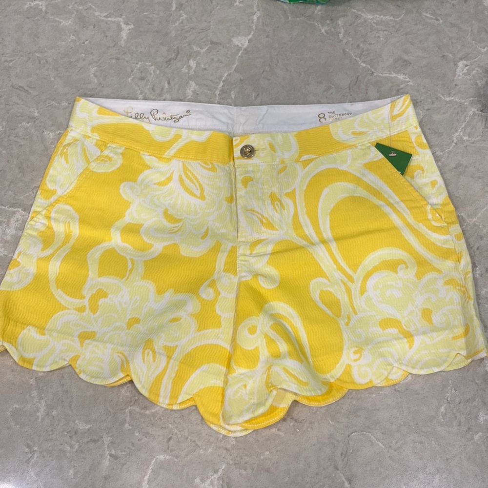 Lilly Pulitzer The Buttercup Scalloped Short